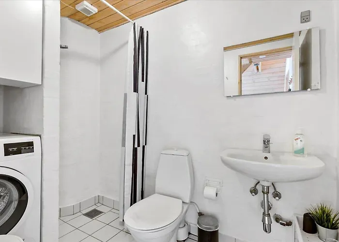 Bl1738-pandrup-narhvalen-11 * Pandrup